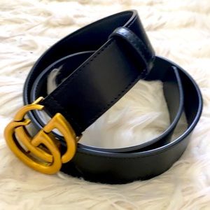 Gucci belt. Excellent condition worn once .